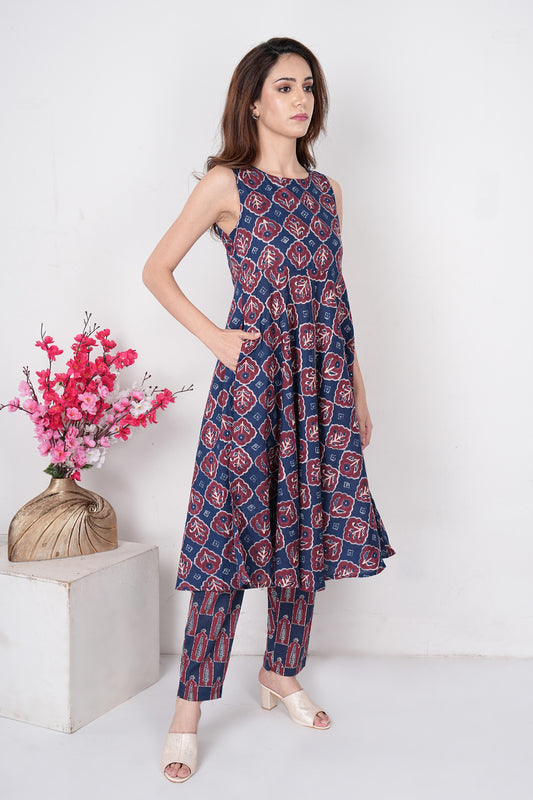 Women's Jaipuri Cotton Sleeveless Block Print Kurta & Pant Set - Dark Blue & Purple