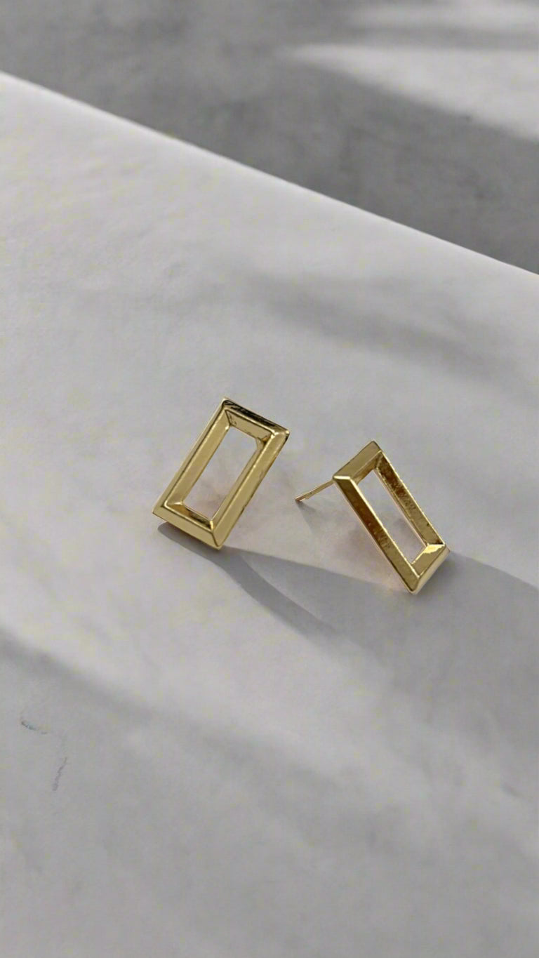 Golden Geo Chic Studs – Minimal Rectangle Elegance