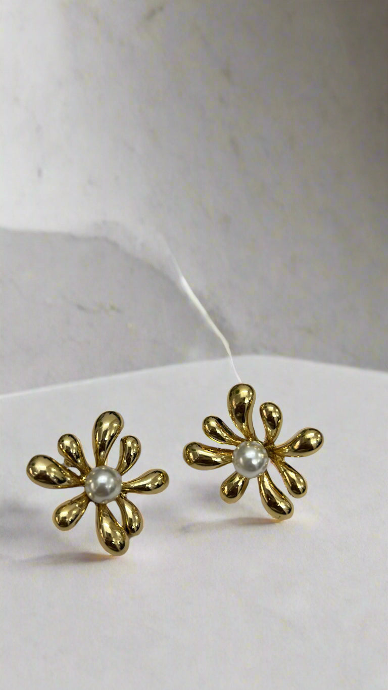 Golden Bloom Pearl Studs – Luxe Floral Chic
