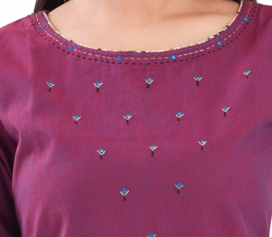 Vismi Magenta Handloom Cotton Short Kurti for Women
