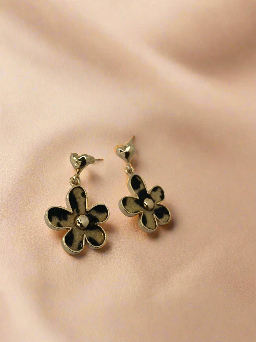 Fierce Daisy Earring