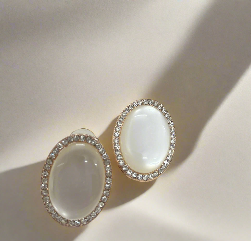 Classic White Oval Stud Earrings – Gold Rim with Diamond Accents