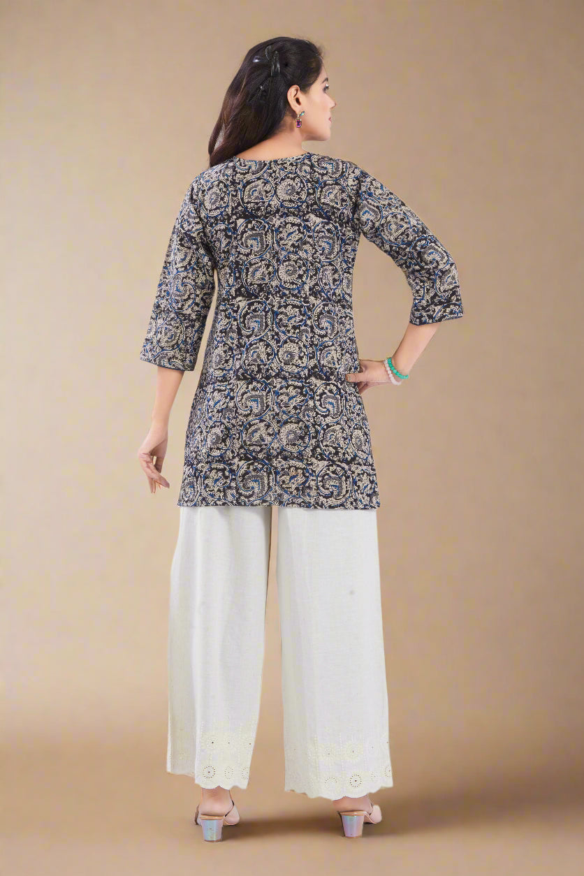 Vismi Black Cotton Handcrafted Kamlakari Short Kurti for Women