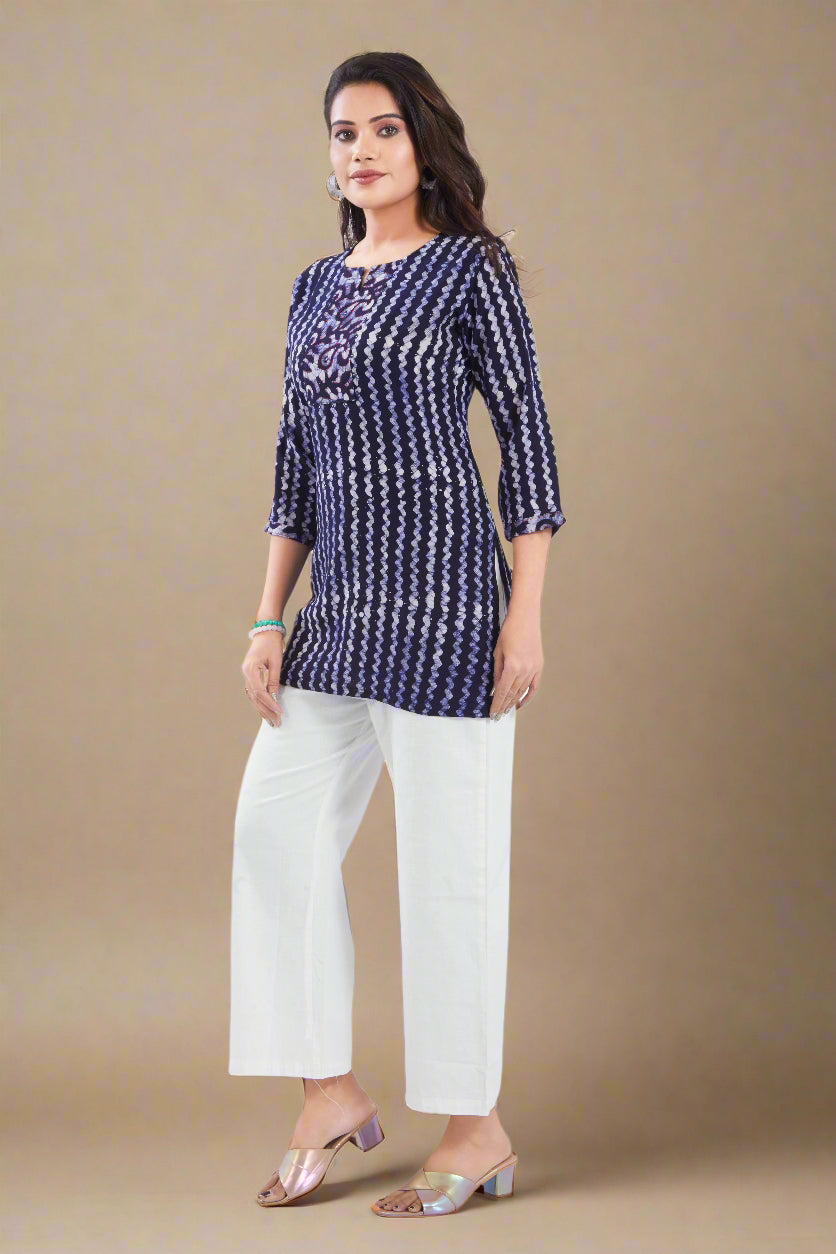 Vismi Navy Blue Handcrafted Marble Batik Short Kurti for Women