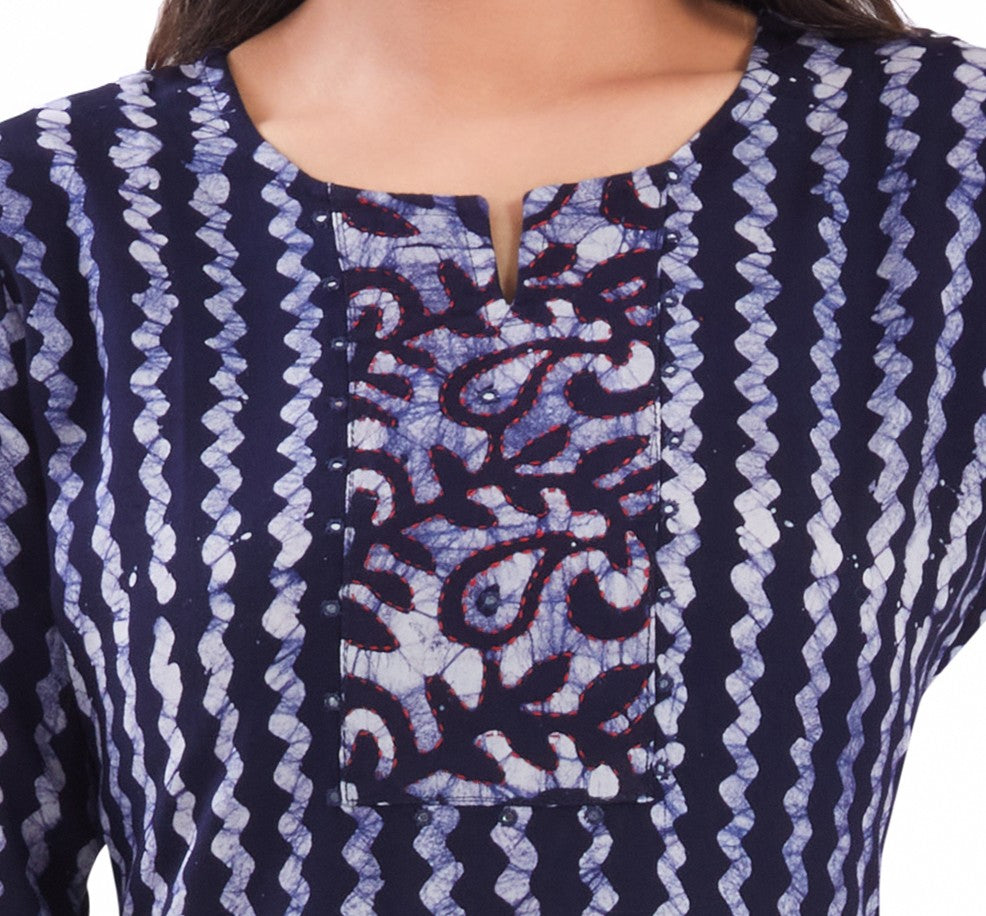 Vismi Navy Blue Handcrafted Marble Batik Short Kurti for Women